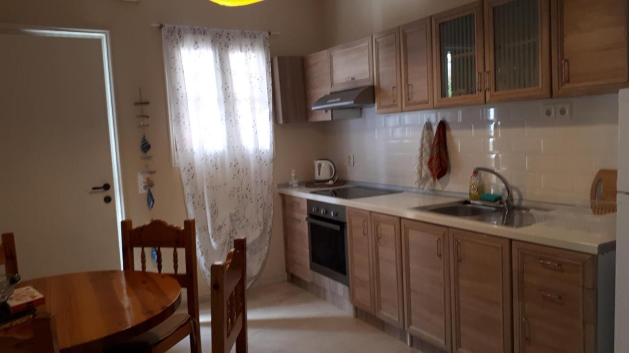 Garneli Apartment Kalámi